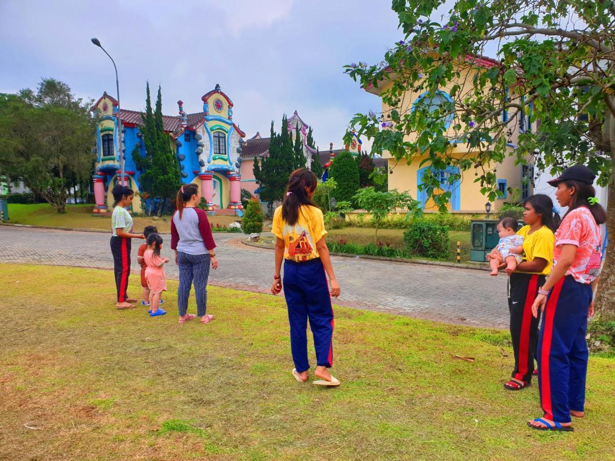 Villa Hello Kitty Kota Bunga Puncak Cinengangirang Εξωτερικό φωτογραφία