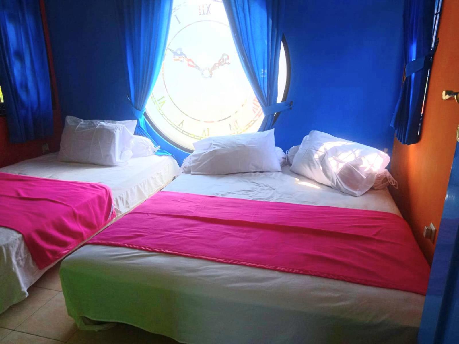 Villa Hello Kitty Kota Bunga Puncak Cinengangirang Εξωτερικό φωτογραφία
